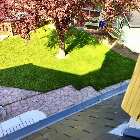 Chaleureux à Saint-barthélemy-d'anjou De 27 M² + Jardin