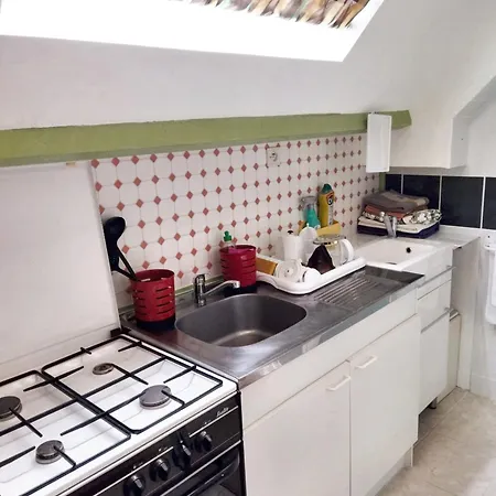 Chaleureux à Saint-barthélemy-d'anjou De 27 M² + Jardin Appartement